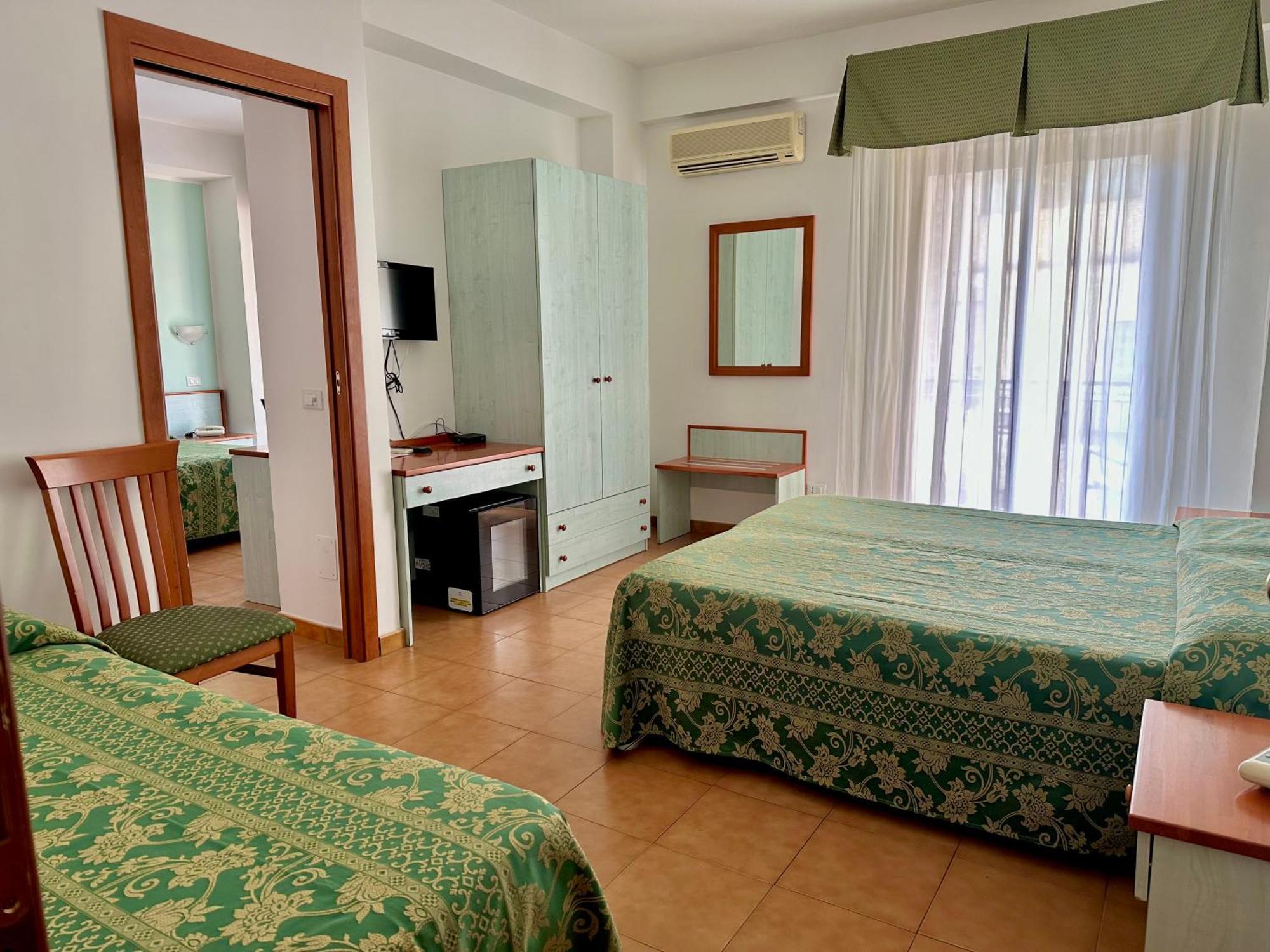 Hotel Soleado Taormina Exterior photo