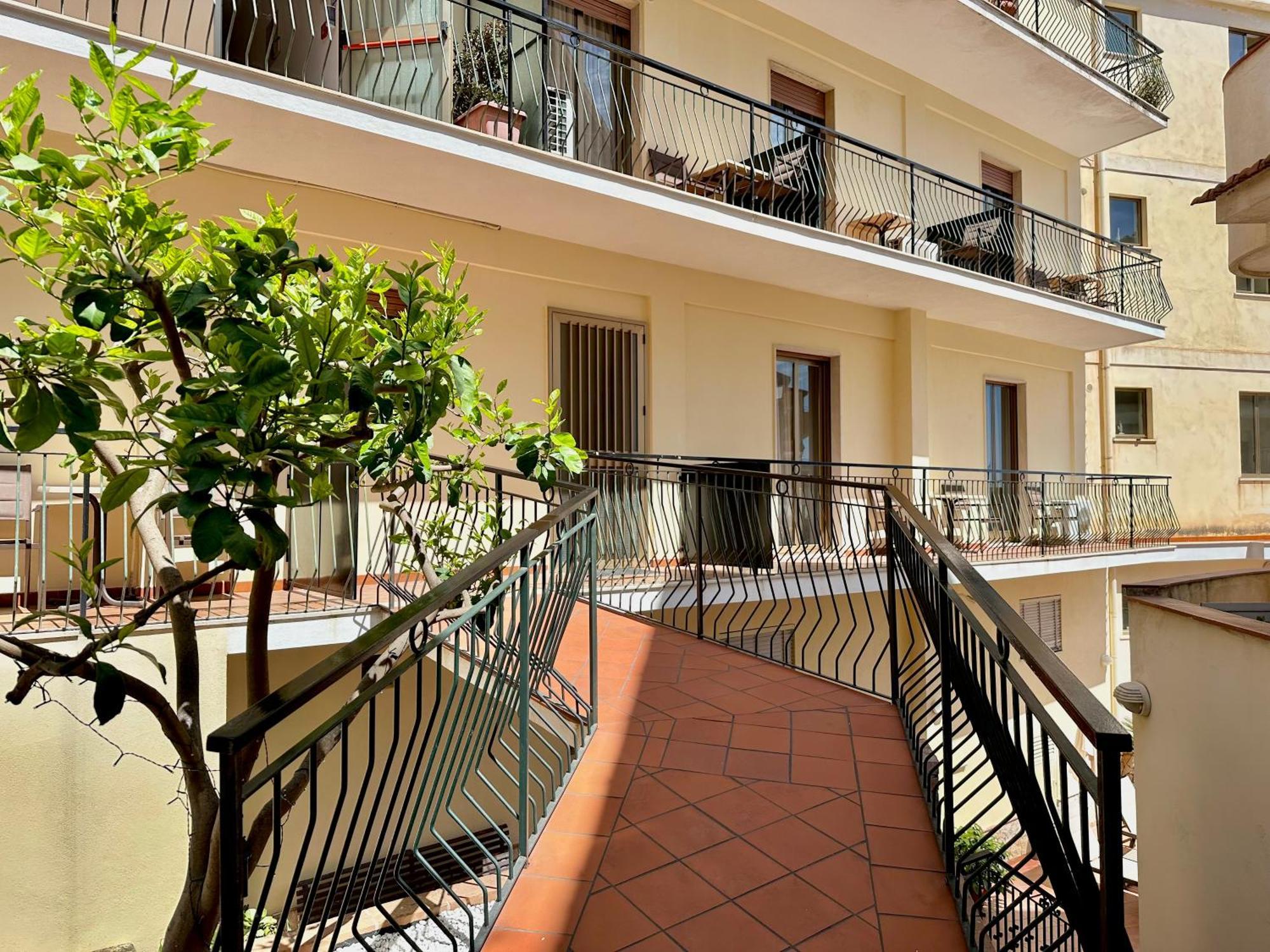 Hotel Soleado Taormina Exterior photo