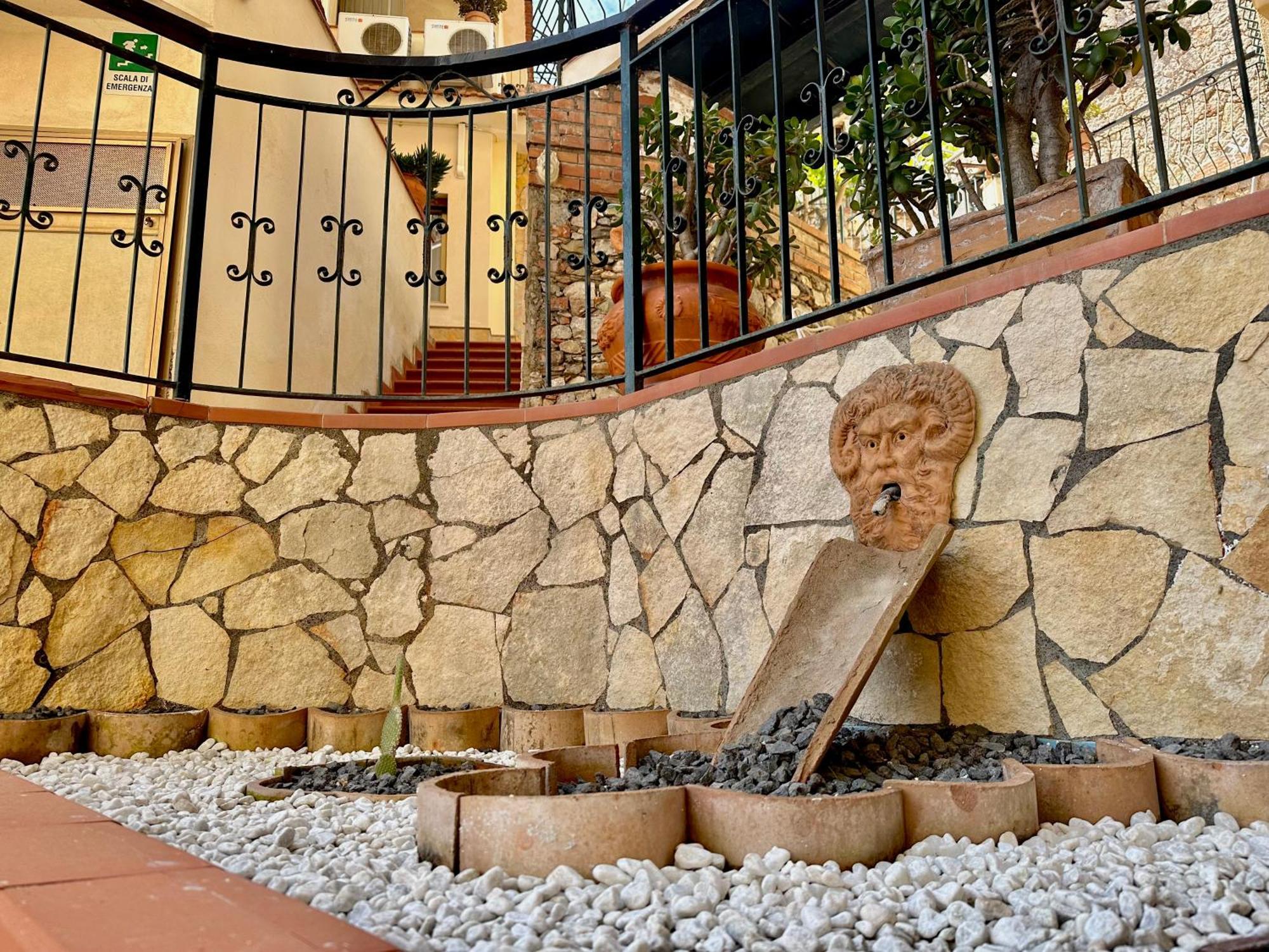Hotel Soleado Taormina Exterior photo