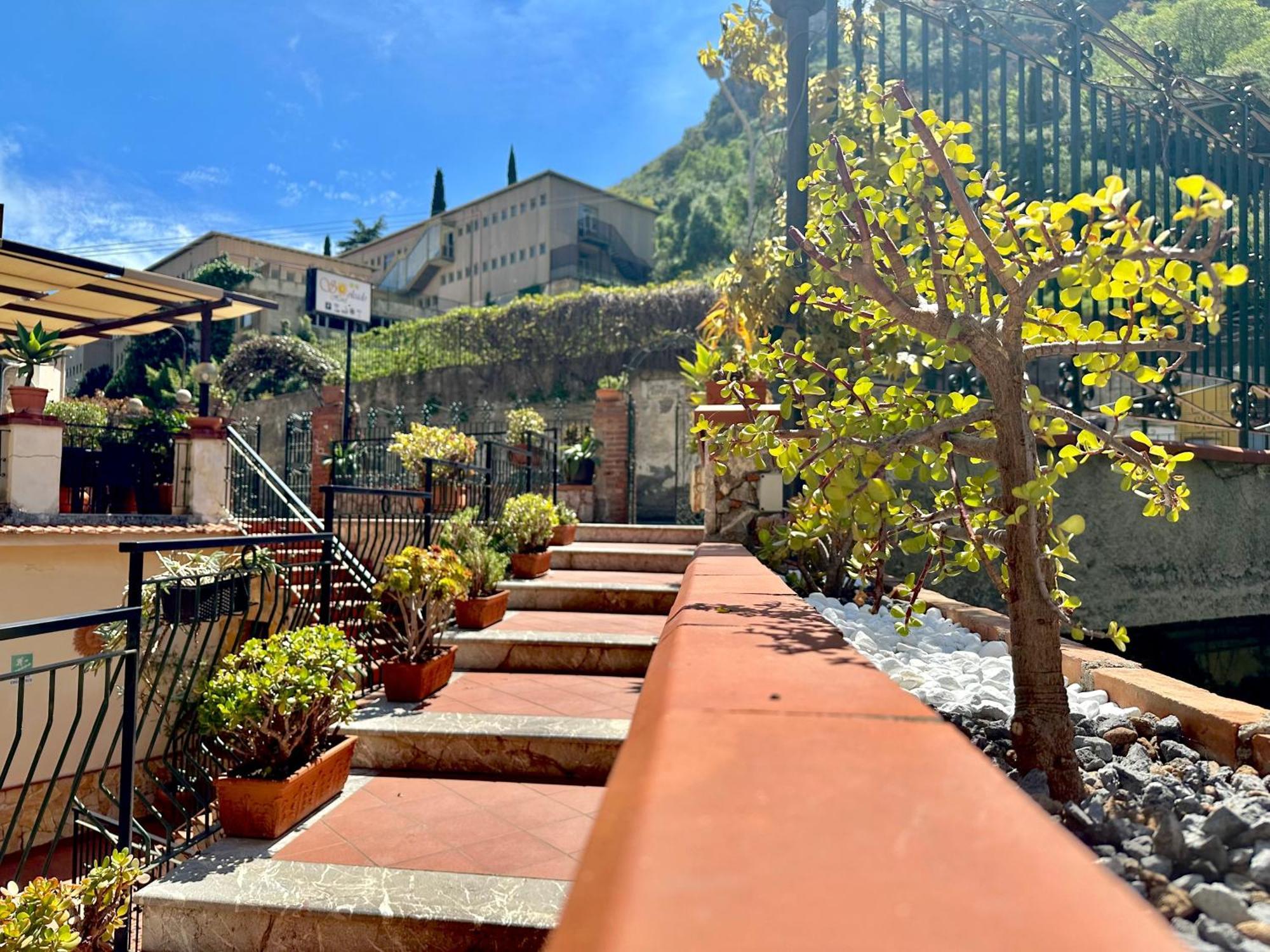 Hotel Soleado Taormina Exterior photo